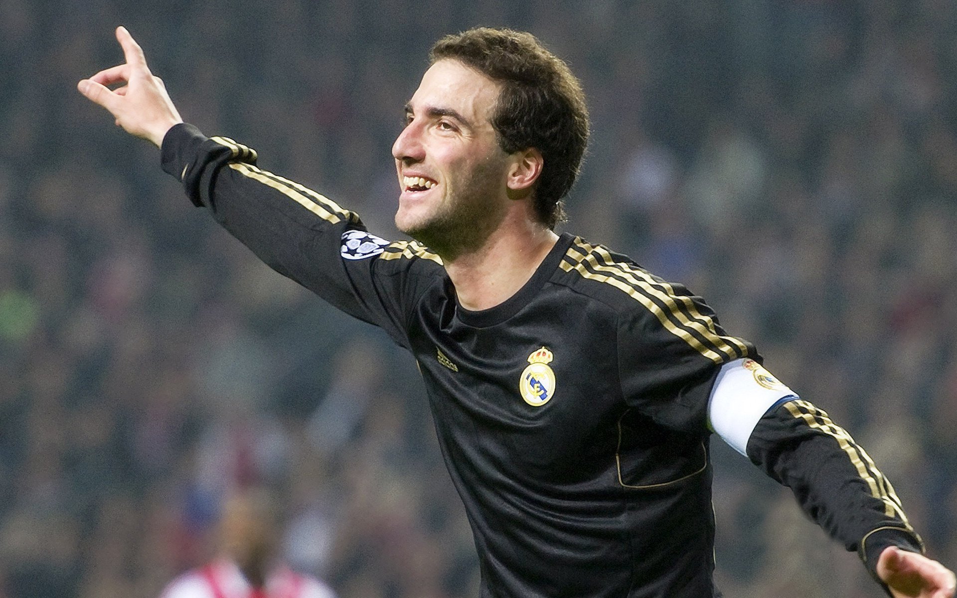 五大联赛中场拦截能力最强球员深度分析，五大联赛中场拦截能力最强球员深度分析